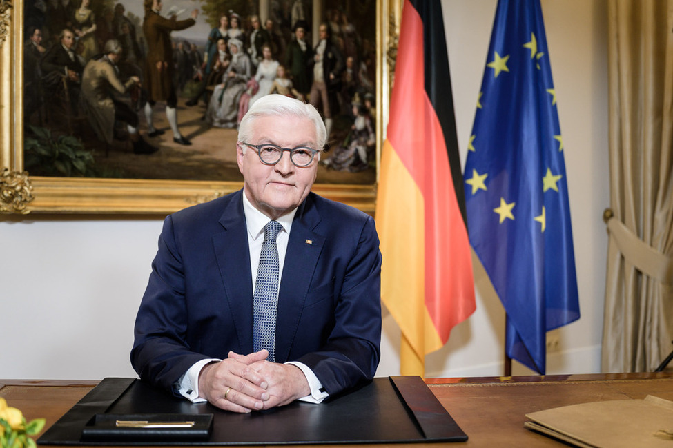 Bundespräsident Frank-Walter Steinmeier bei der Fernsehansprache zur Corona-Pandemie